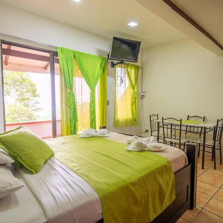 Adventure Park & Hotel Vista Golfo Tajo Alto Bagian luar foto