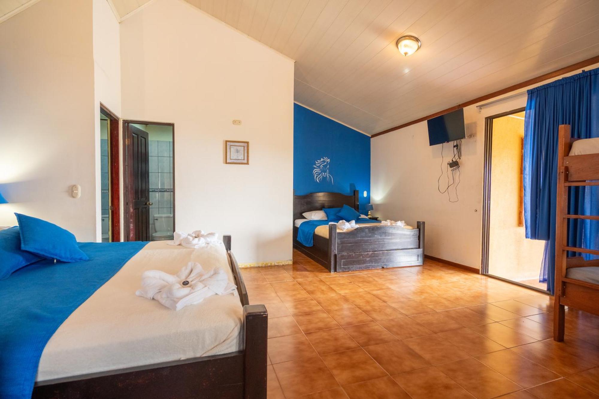 Adventure Park & Hotel Vista Golfo Tajo Alto Bagian luar foto